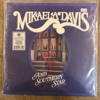 Davis, Mikaela - And Southern Star
